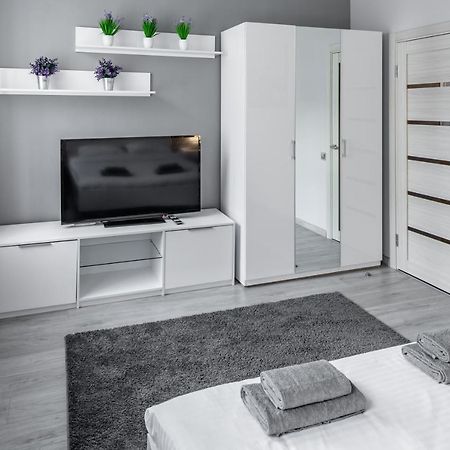 Apartment On Lesya Ukrainka Lviv Exterior foto